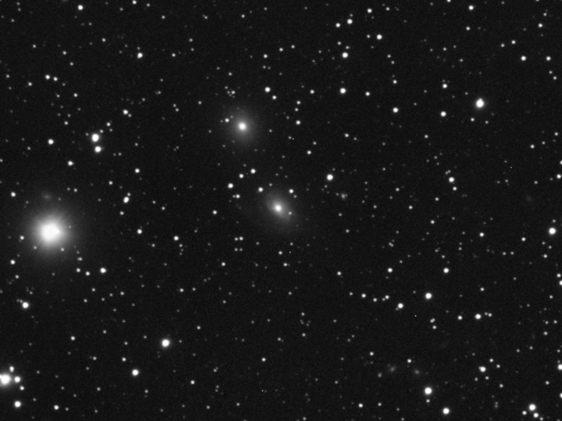 Galaxien NGC 6500 und NGC 6501 in Her