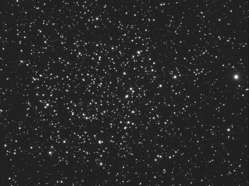 Offener Sternhaufen NGC 7789 in Cas