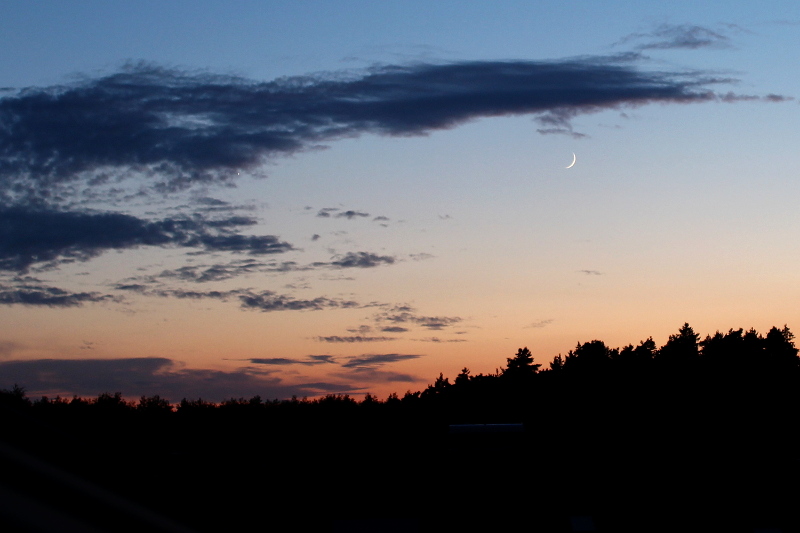 Mond und Venus am Abend des 10.08.2021