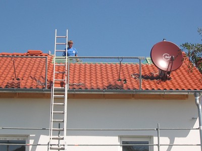 Dachöffnung wird zur Montage vorbereitet