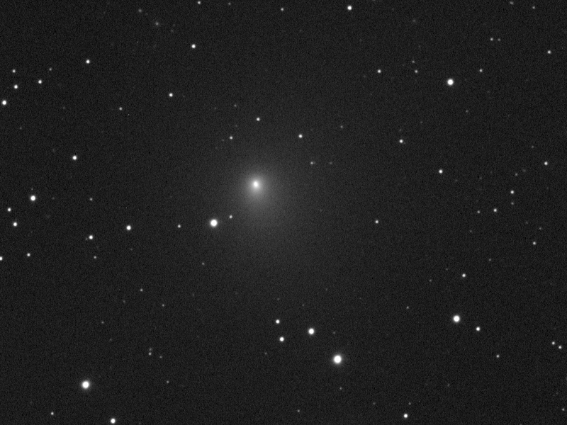 Komet 64P/Swift-Gehrels in And, auf Sterne zentriert