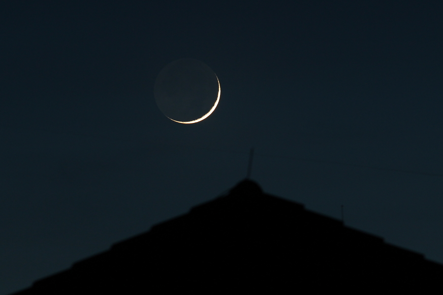 Schmale Mondsichel am 29.03.2017