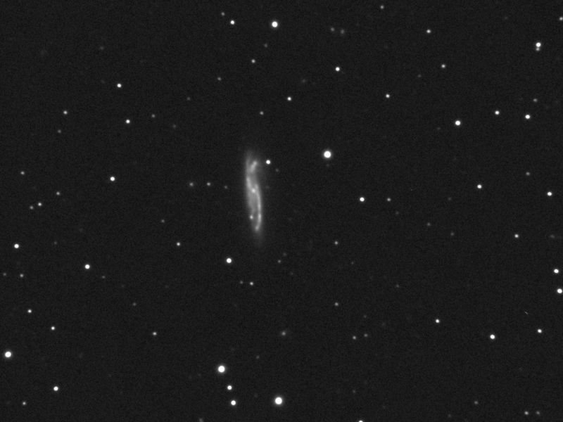 Galaxie NGC1421