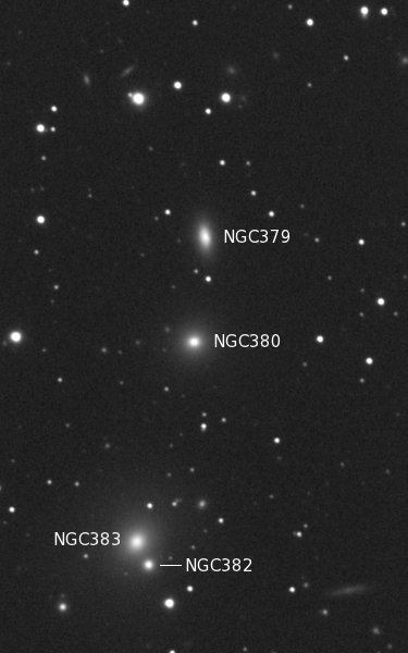 Galaxien NGC379, NGC380, NGC382 und NGC383