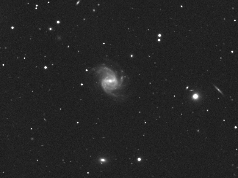 Galaxie NGC 5735 in Boo