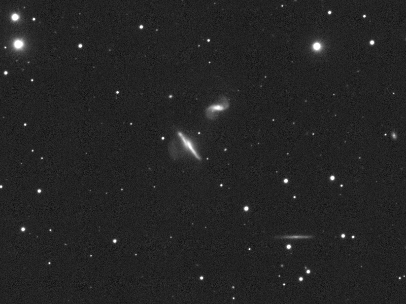 Wechselwirkende Galaxien NGC 6285 und NGC 6286 (Arp 293) in Dra